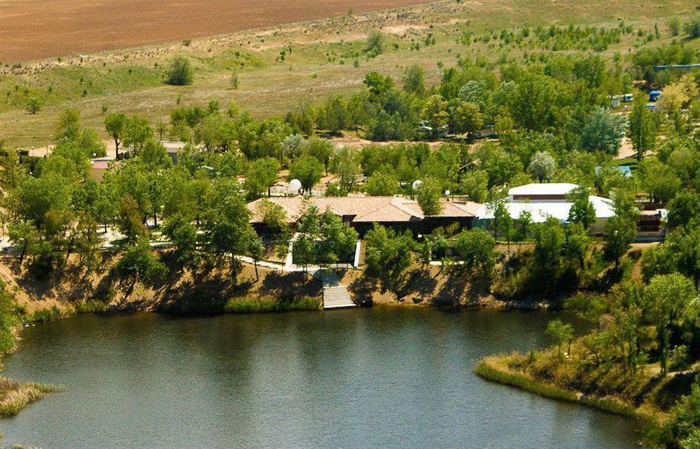 Complejo La Cigueena Арганда-дель-Рей Экстерьер фото